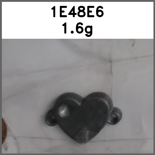 标牌_心形_粘钻_两孔图片