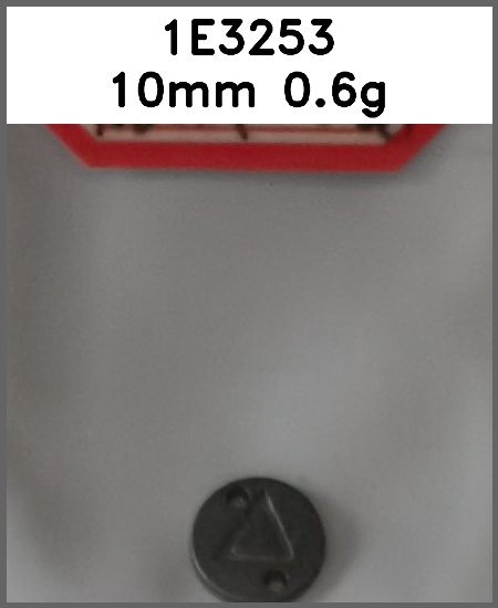 标牌_三角形_刻花_两孔_圆形图片