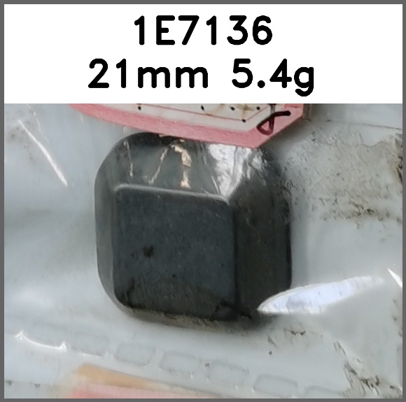 蘑菇扣_方形图片